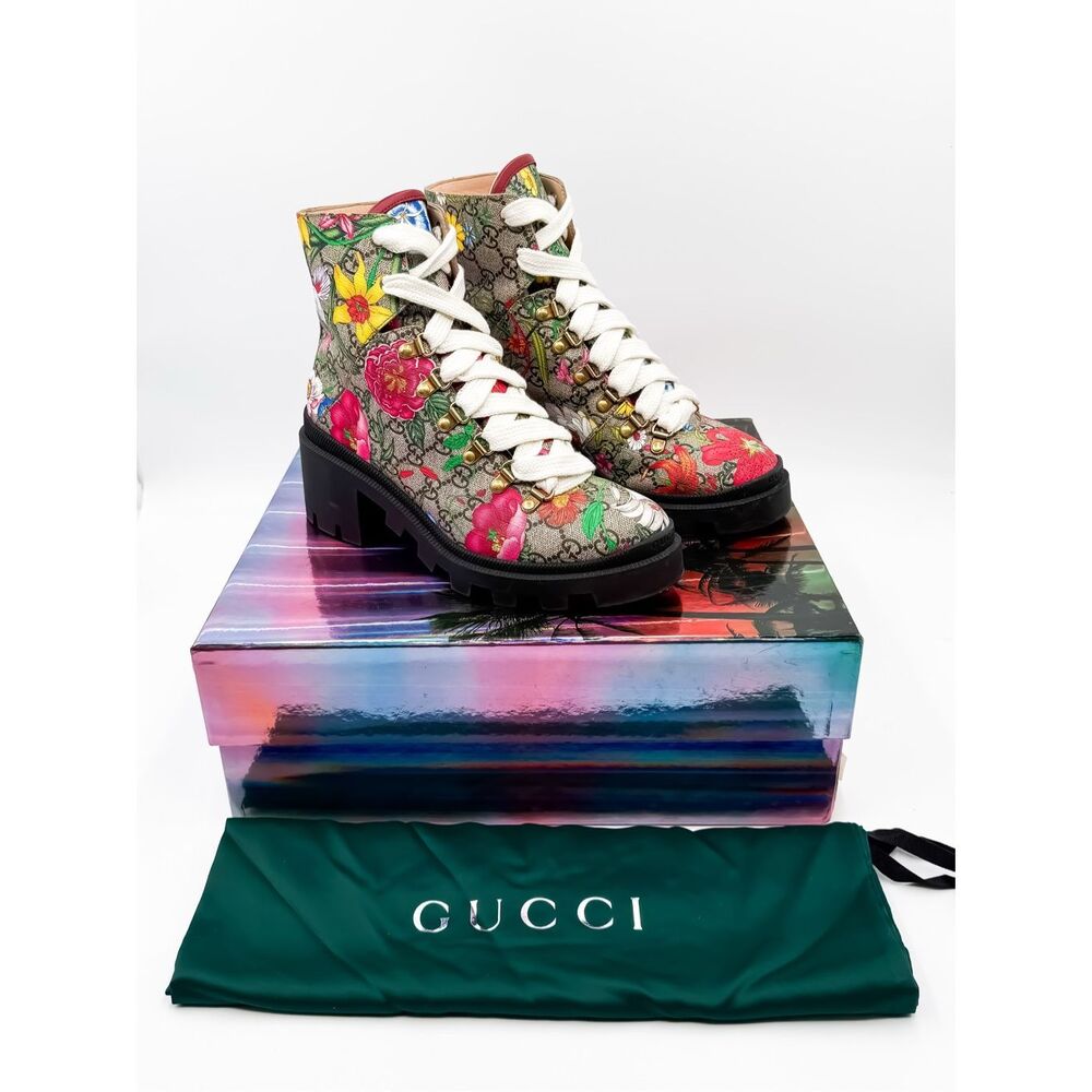 Gucci GG Monogram Supreme Floral Lace Up Combat Boot EU 39 US 9